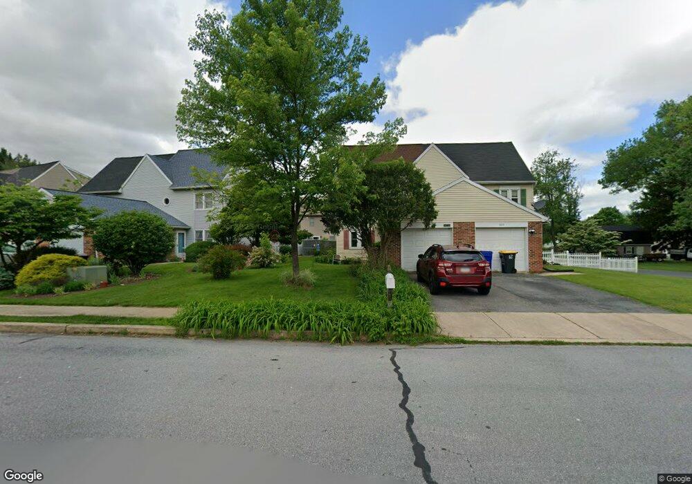 102 S 5th St, Womelsdorf, PA 19567 - photo 1