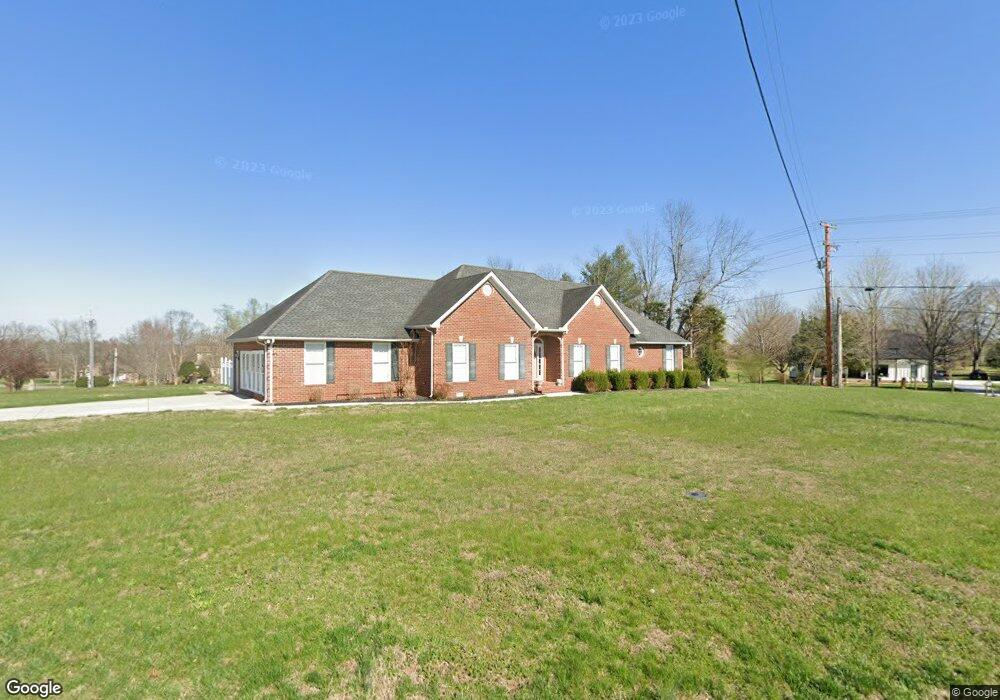 253 Highland Cir, Shelbyville, TN 37160 - photo 1