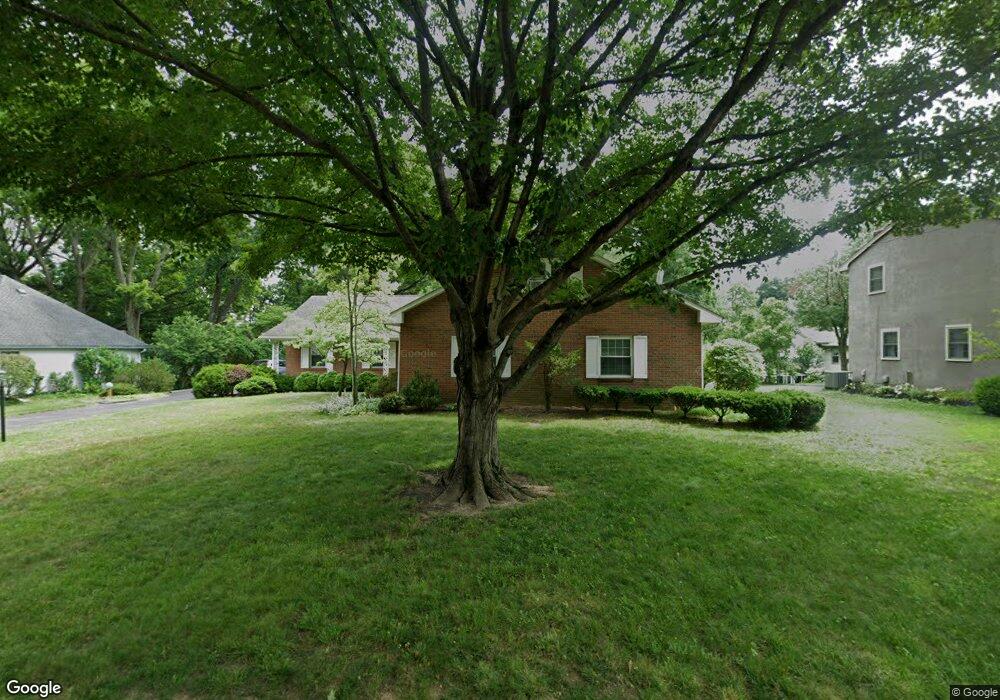 903 Lynbrook Rd, Columbus, OH 43235 - photo 1