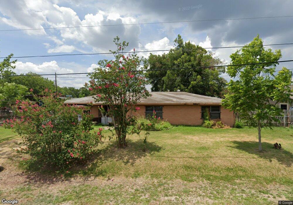 14015 Victoria St, Houston, TX 77015 - photo 1