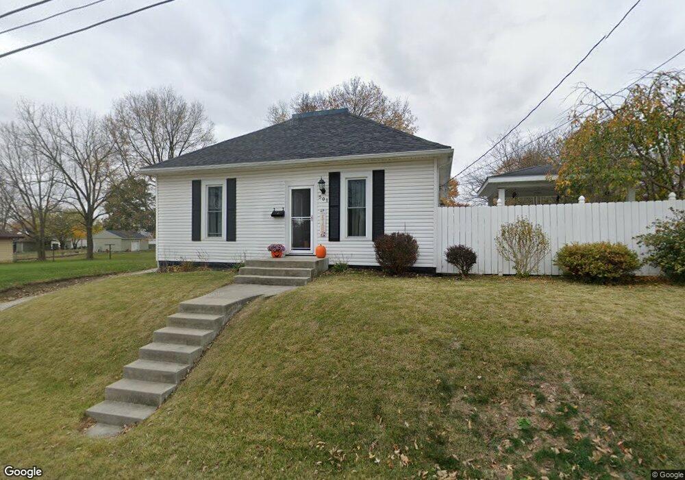 501 Wheeler Ln, Wapakoneta, OH 45895 - photo 1