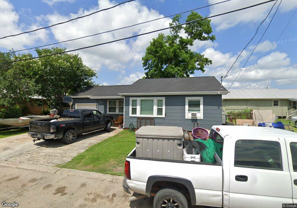 305 Ash St, Houma, LA 70363 - photo 1