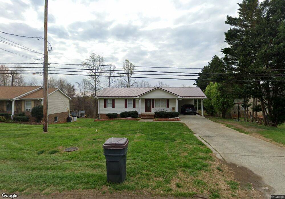 837 Lawsonville Ave, Reidsville, NC 27320 - photo 1