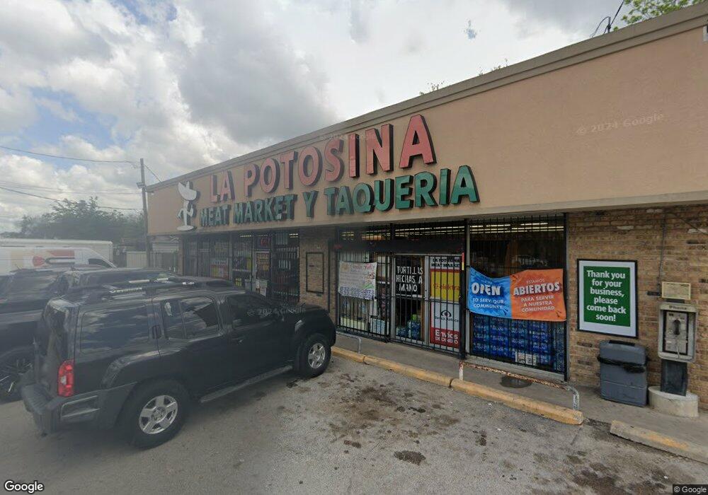 8110 Irvington Blvd, Houston, TX 77022 - photo 1