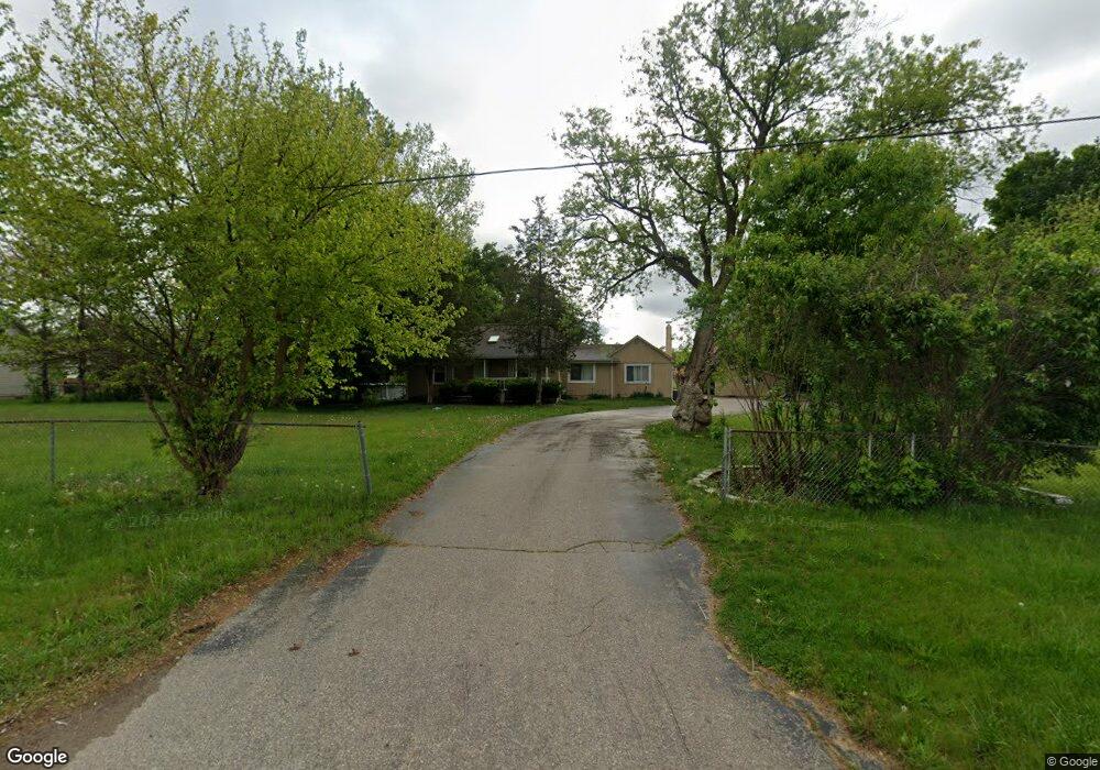 3112 N Linden Rd, Flint, MI 48504 - photo 1