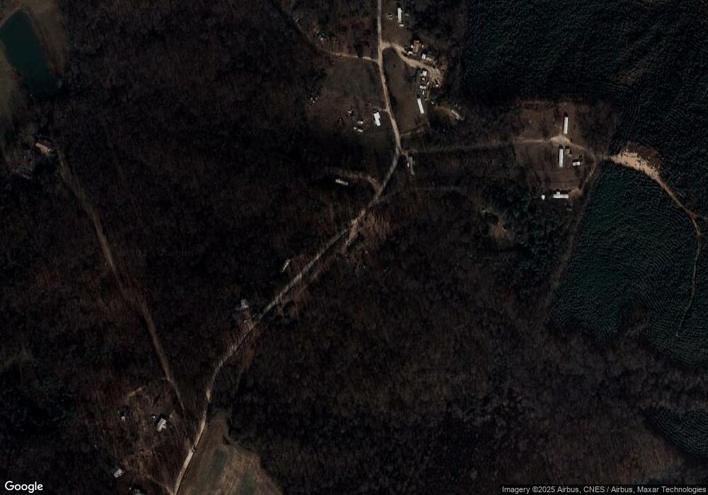 2142 Kesler Rd, Carnesville, GA 30521 - photo 1