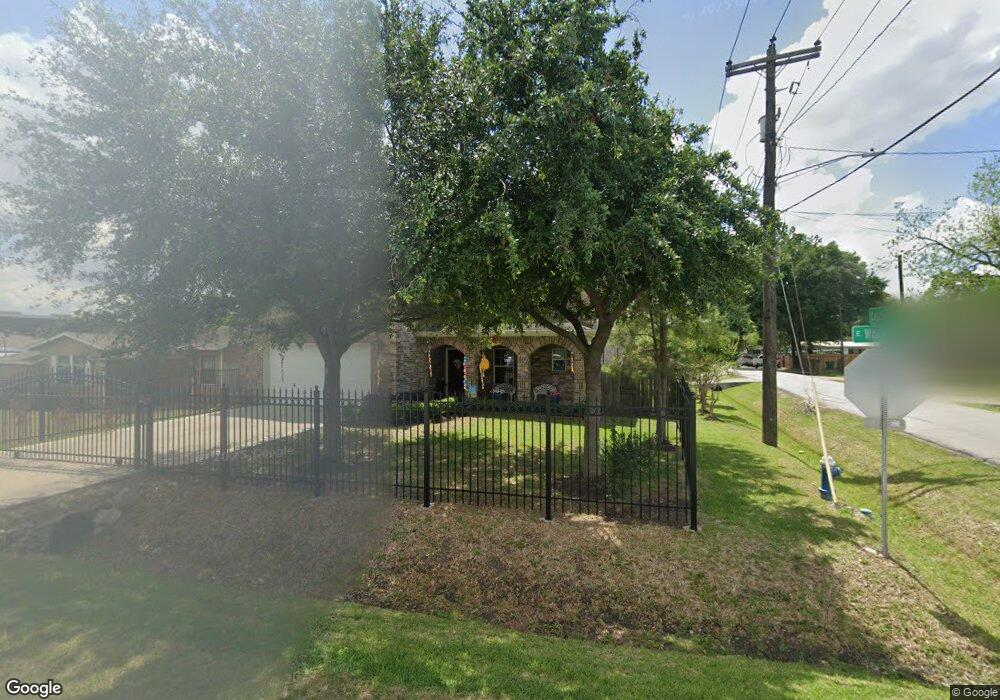 802 E Whitney St, Houston, TX 77022 - photo 1