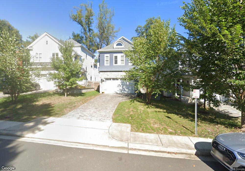 2363 Highland Ave, Falls Church, VA 22046 - photo 1