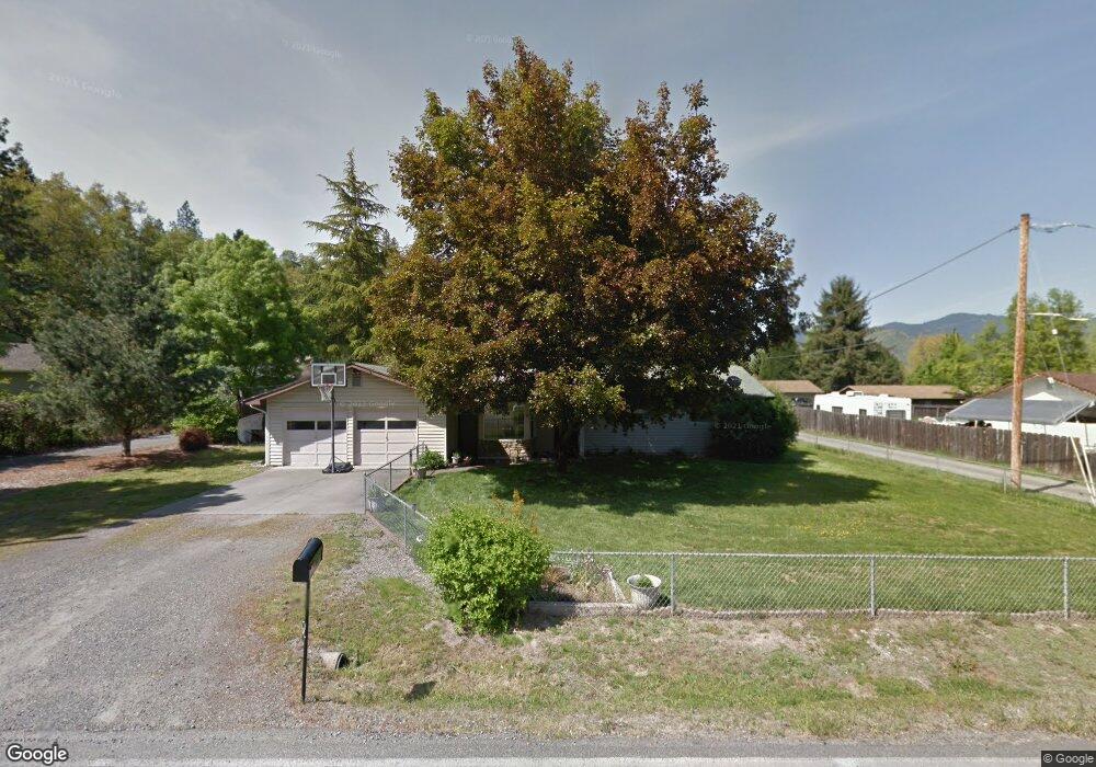 776 Bailey Dr, Grants Pass, OR 97527 - photo 1