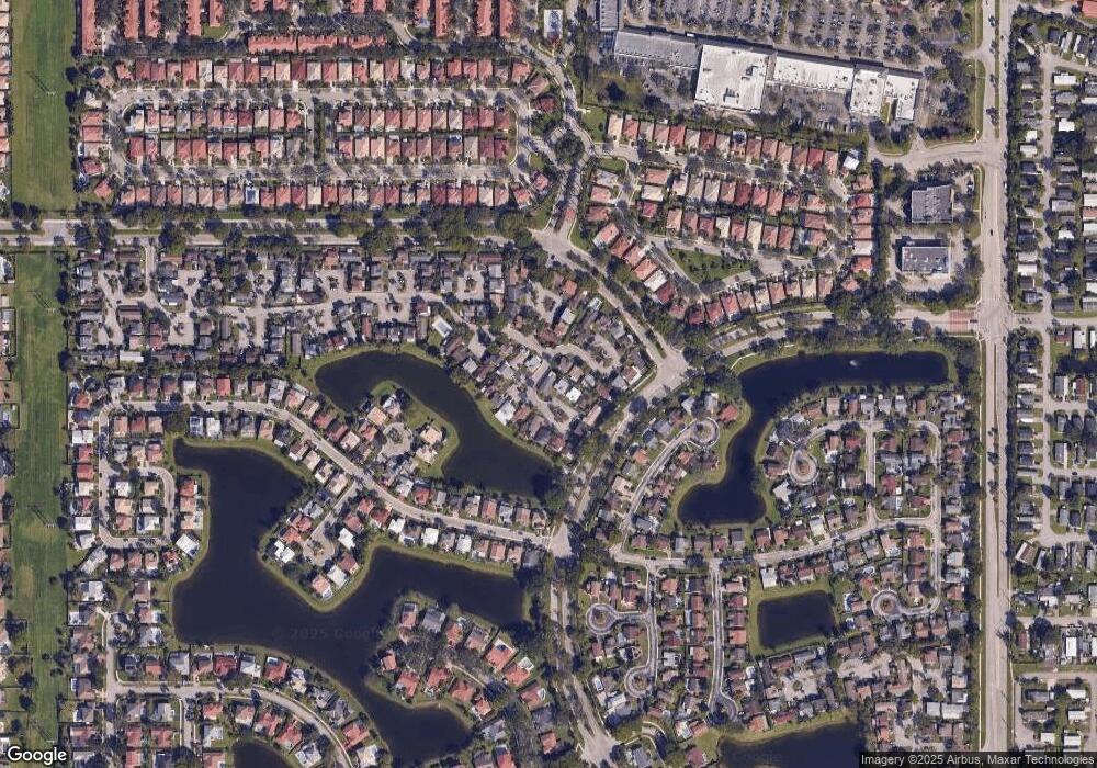 560 Abingdon Way, Davie, FL 33325 - photo 1