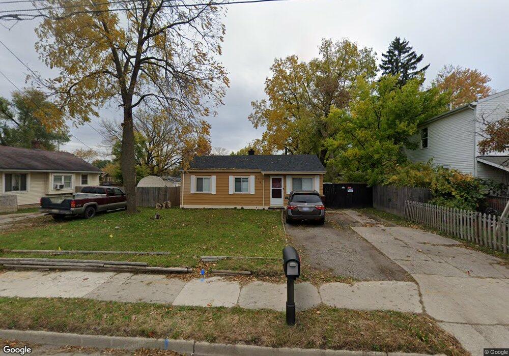 516 W Jolly Rd, Lansing, MI 48910 - photo 1