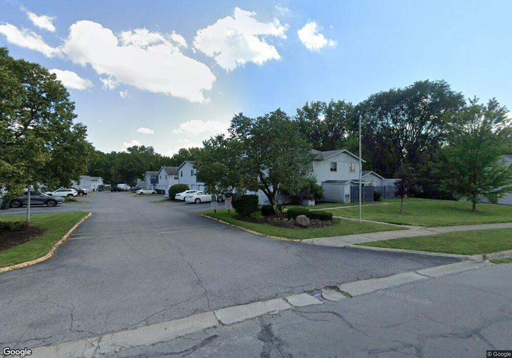 671 Cherry Hollow Rd, Columbus, OH 43228 - photo 1