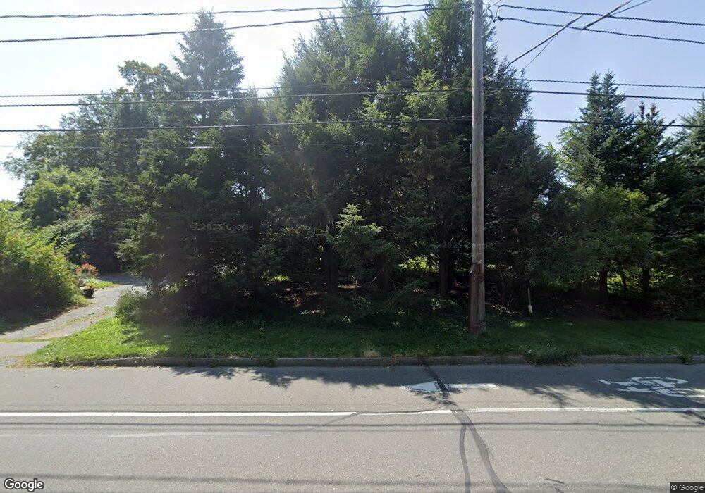 360 Elm St, Pittsfield, MA 01201 - photo 1