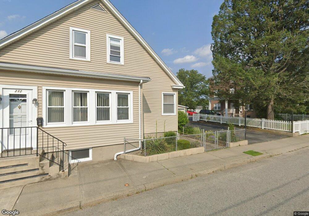 212 Crescent Ave, Cranston, RI 02910 - photo 1