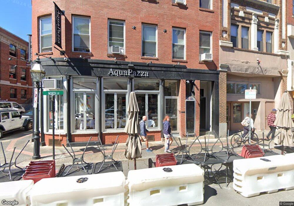 176 North St unit 8, Boston, MA 02113 - photo 1