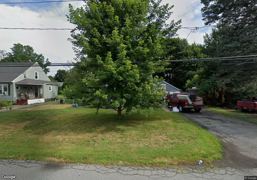 2 Gould Dr, Schenectady, NY 12302 - photo 1