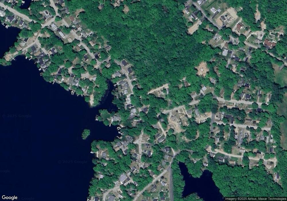 4 Wakefield Ave, Webster, MA 01570 - photo 1