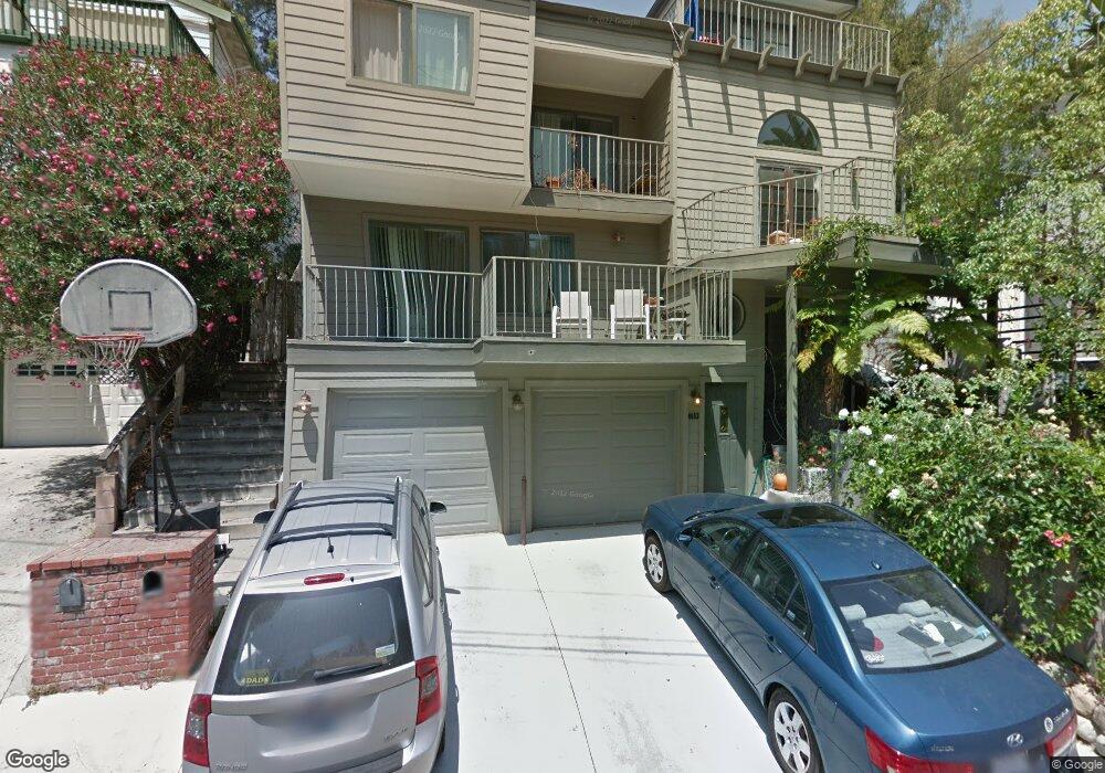 4653 Ensenada Dr, Woodland Hills, CA 91364 - photo 1