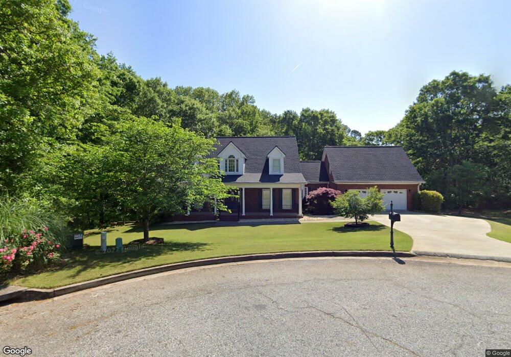 685 Iris Ln, Winder, GA 30680 - photo 1
