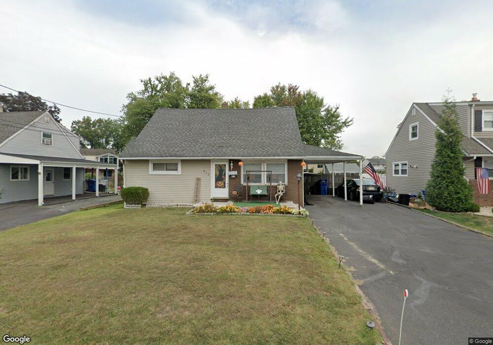 412 Decatur Ave, Middlesex, NJ 08846 - photo 1