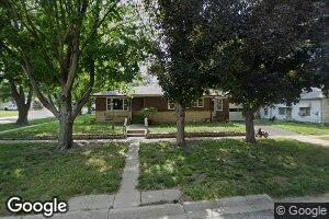 115 S 8th St, Wymore, NE 68466