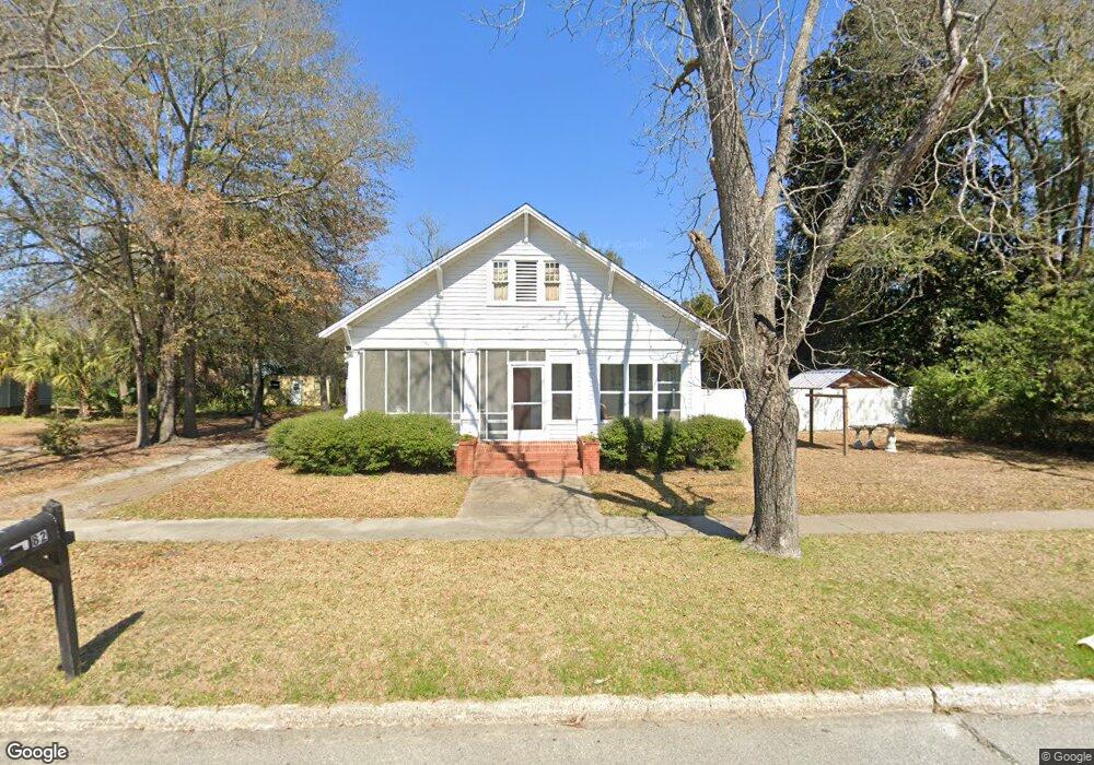 82 College St, Mc Rae, GA 31055 - photo 1