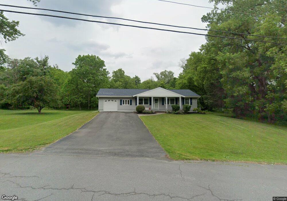 206 Kathy St, Chittenango, NY 13037 - photo 1