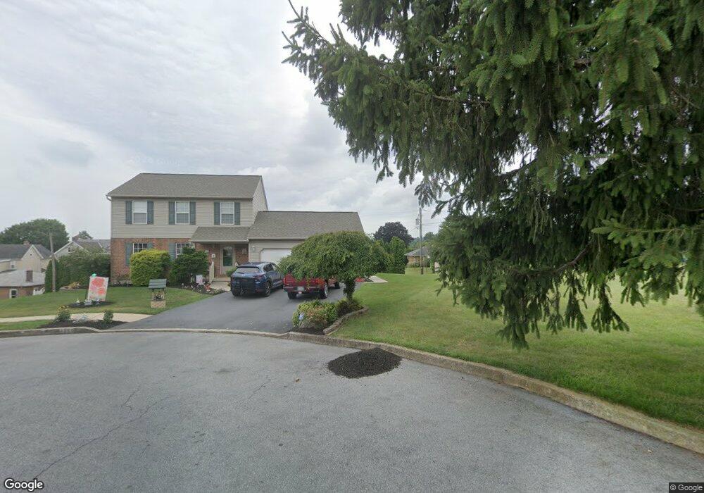 4296 Truman Cir, Whitehall, PA 18052 - photo 1