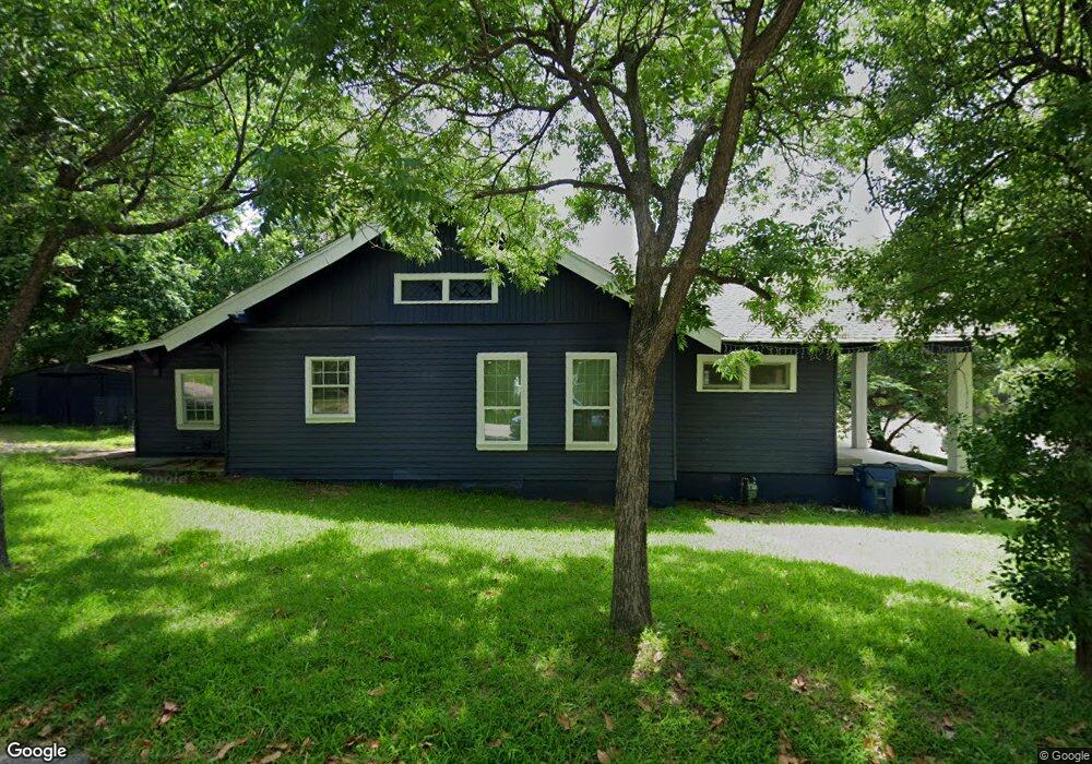 1231 W Crawford St, Denison, TX 75020 - photo 1