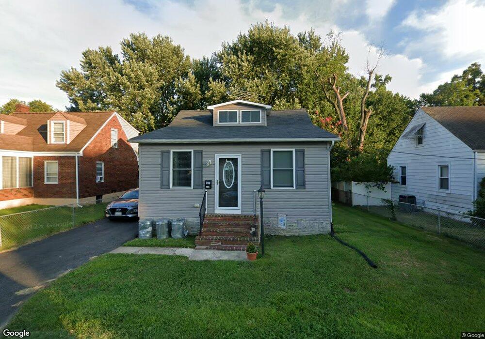 807 Platinum Ave, Essex, MD 21221 - photo 1
