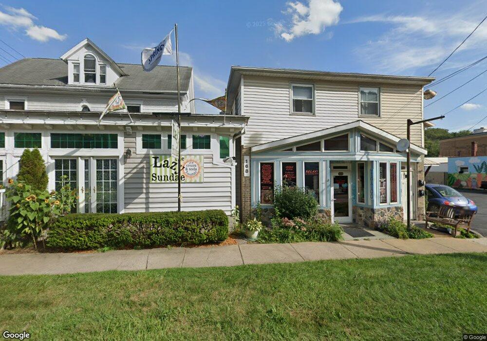 168 N Washington St unit . 200, Berkeley Springs, WV 25411 - photo 1