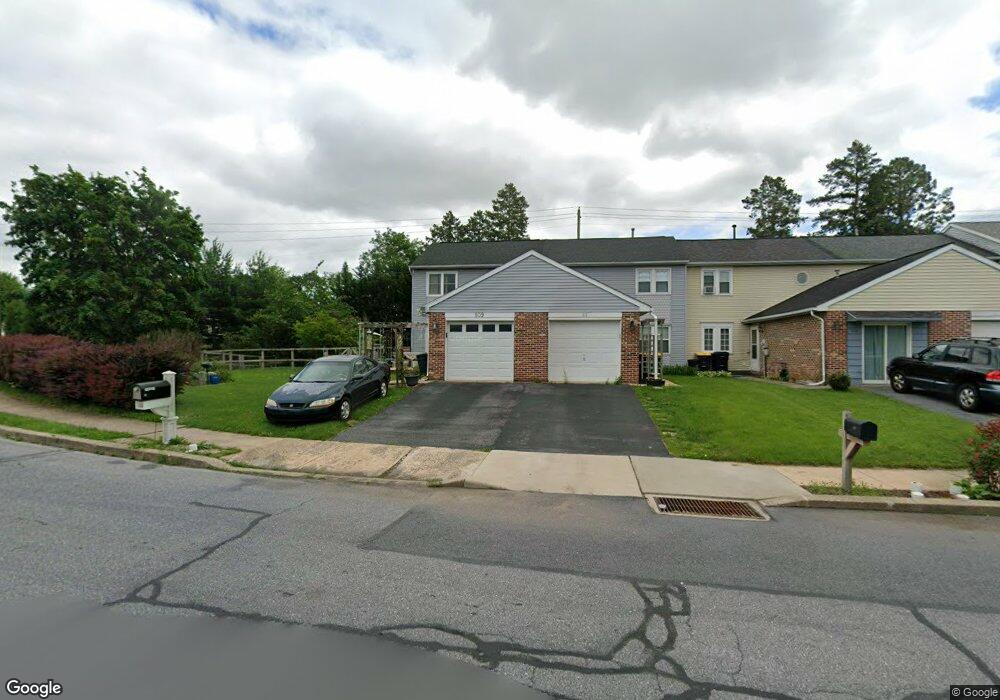 109 S 4th St, Womelsdorf, PA 19567 - photo 1