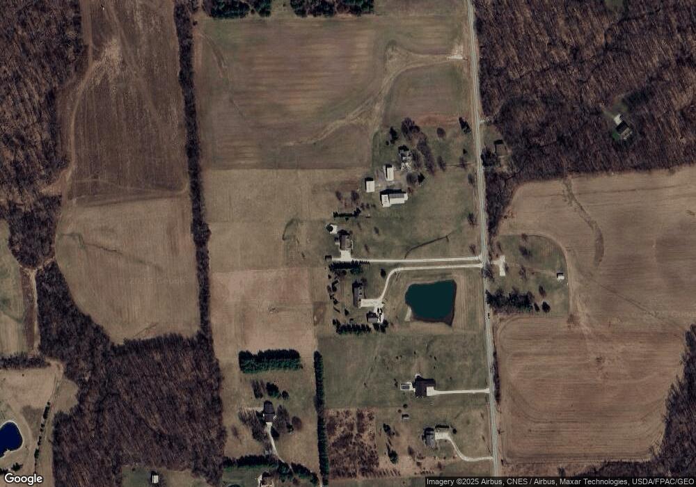 1576 Mansfield Washington Rd, Mansfield, OH 44903 - photo 1