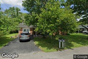 904 Pine St, Crab Orchard, KY 40419