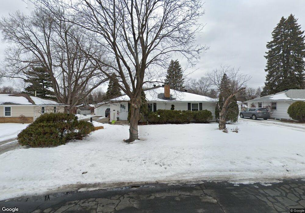 8320 Colfax Ave S, Bloomington, MN 55420 - photo 1