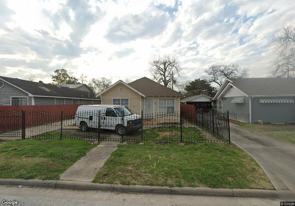 4609 Billingsley St, Houston, TX 77009 - photo 1