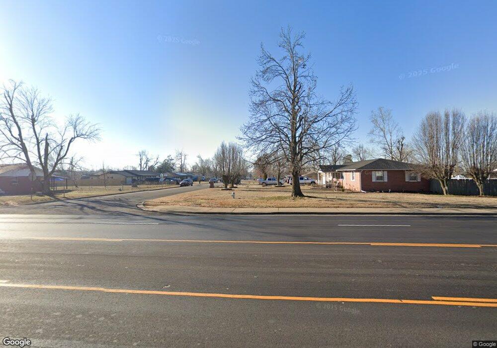 1208 W New Hope Rd, Rogers, AR 72758 - photo 1