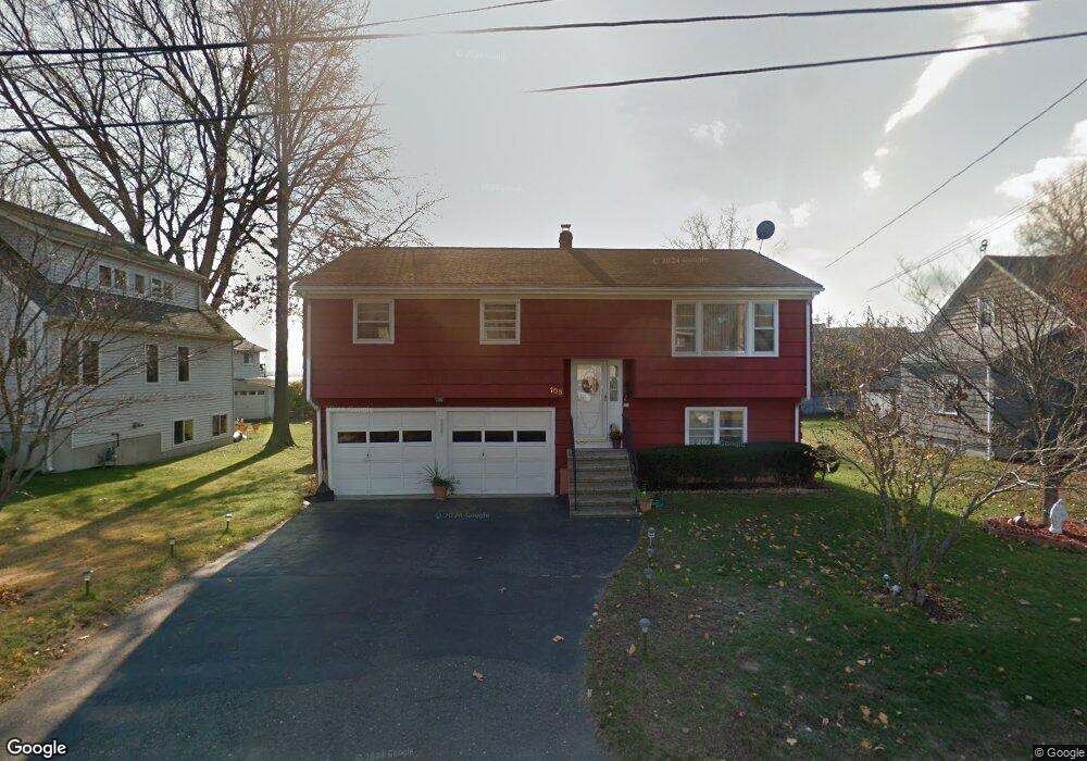 108 Orchard St, Stratford, CT 06615 - photo 1