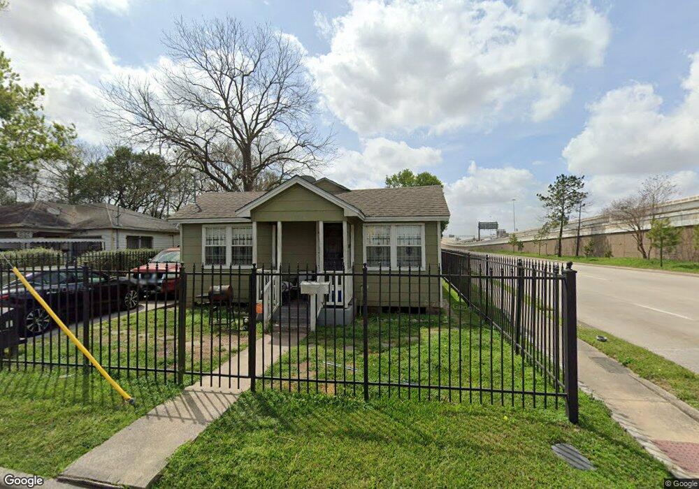 3008 Cactus St, Houston, TX 77026 - photo 1