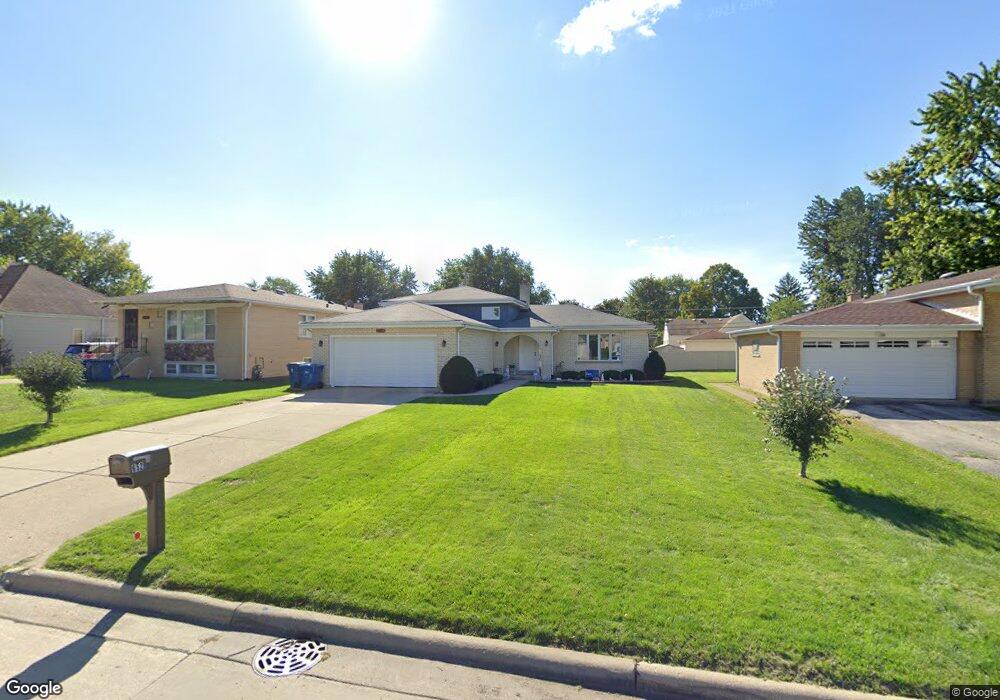 652 N Indiana St, Elmhurst, IL 60126 - photo 1