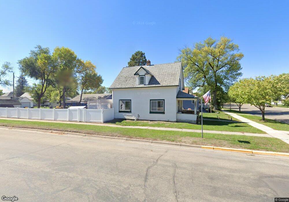 624 3rd St SE, Jamestown, ND 58401 - photo 1