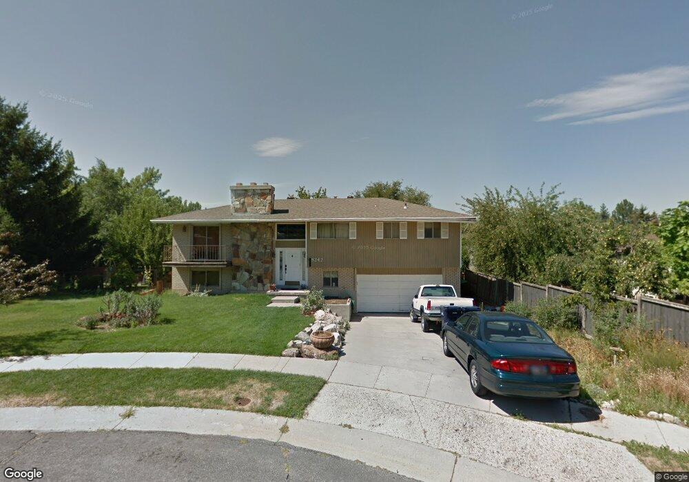 8242 Shangrila Cir, Sandy, UT 84094 - photo 1