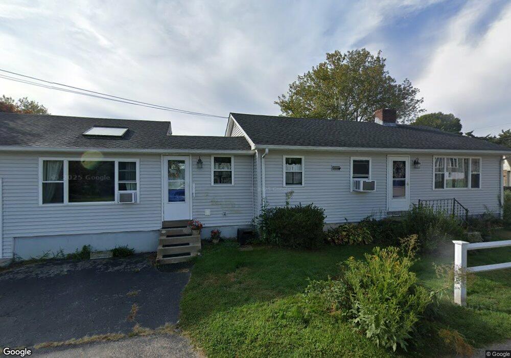 22 Hopkins St, Stonington, CT 06378 - photo 1