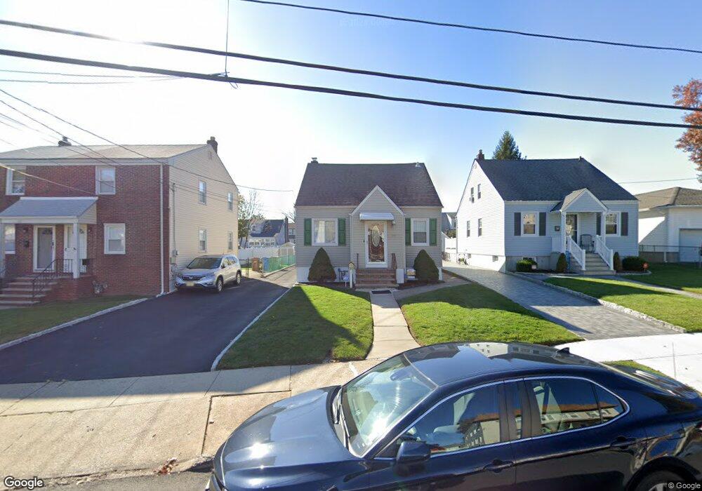 1115 Walnut St, Linden, NJ 07036 - photo 1