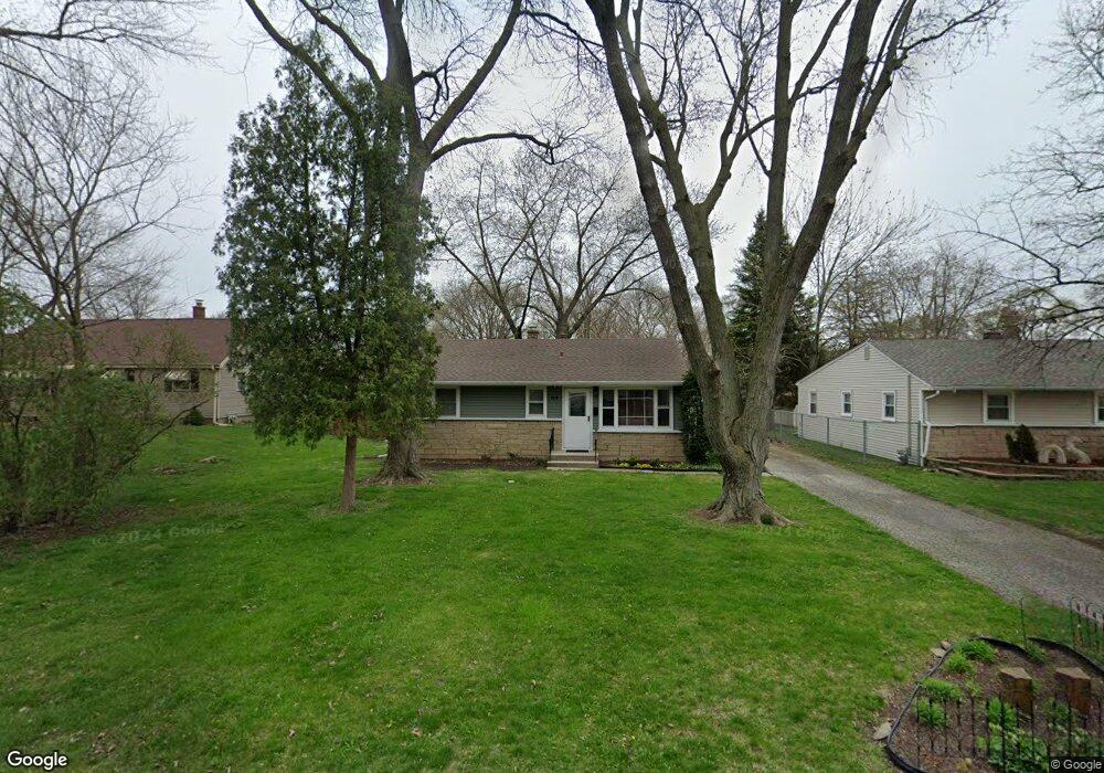 631 Westgate Dr, Aurora, IL 60506 - photo 1