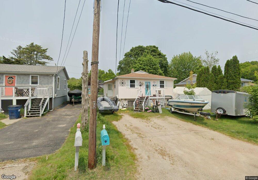 9 Tupelo Rd, Wakefield, RI 02879 - photo 1