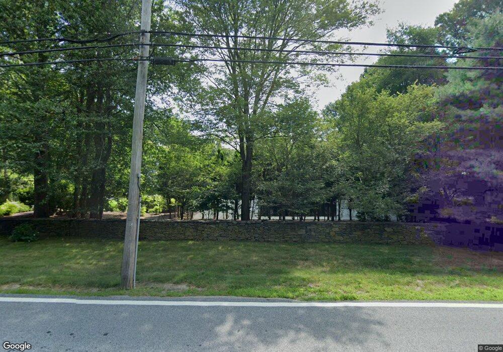 716 E Shore Rd, Jamestown, RI 02835 - photo 1