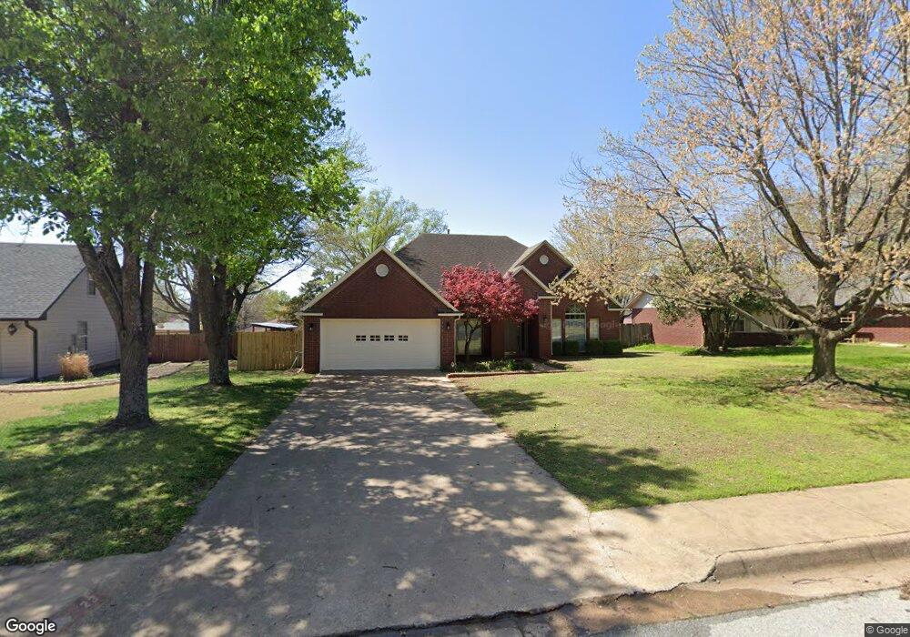 23 E 26th Cir, Fayetteville, AR 72701 - photo 1