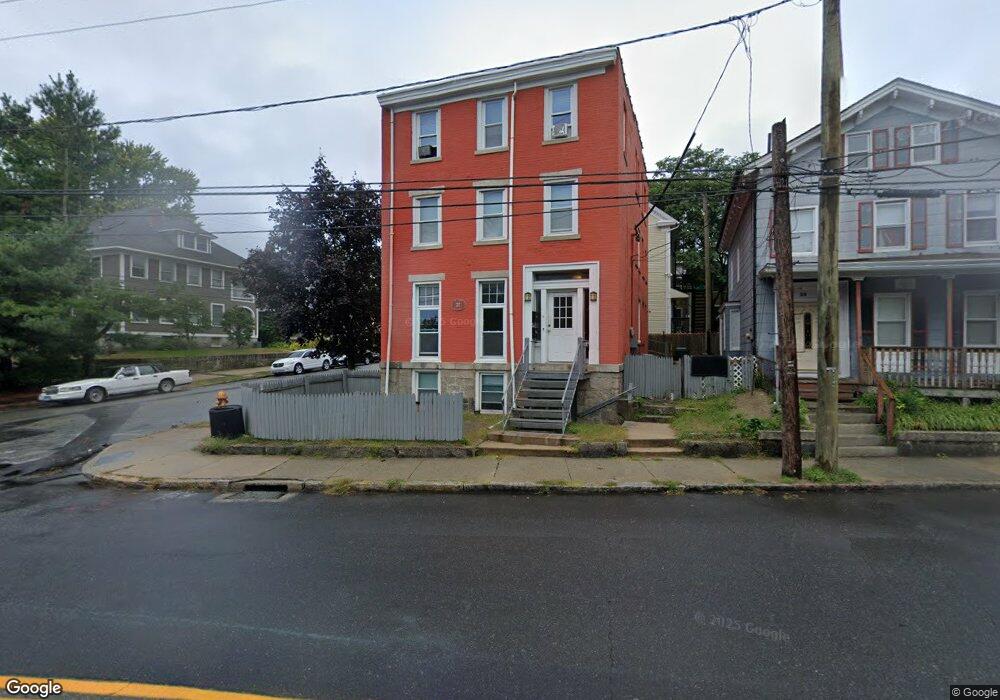 27 Jay St unit 3rd FL, New London, CT 06320 - photo 1