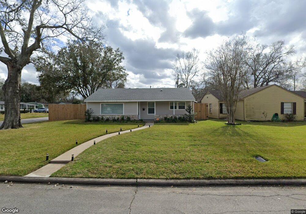 4946 Gammage St, Houston, TX 77021 - photo 1